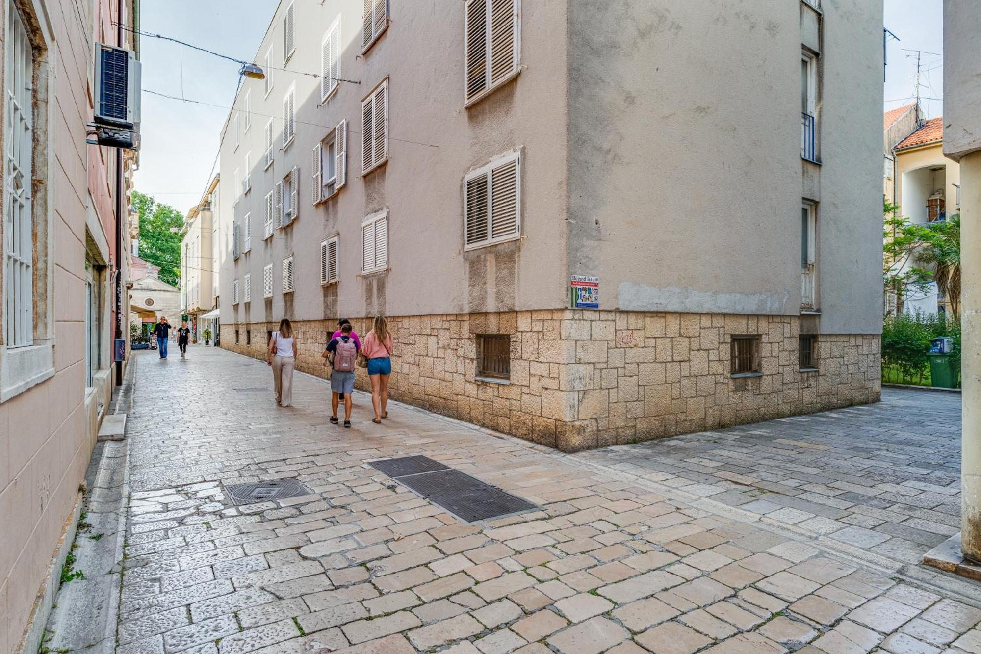 Testament Old Town Zadar Luaran gambar